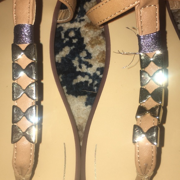 Report Brand tan size 8 gently used sandals - Picture 3 of 8